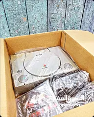  1 Playstation 1 old is gold