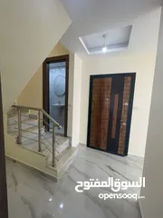  14 شقة طابق اخير مع روف مميزة