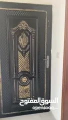  1 شقة للبيع كاش  او70 الف والباقي شيكات 2000