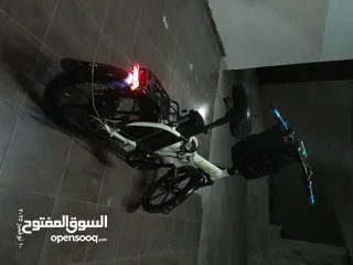  1 بسكليت كهرباء نوع كوبرا