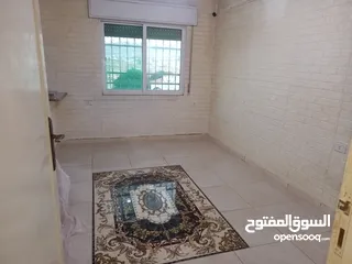  6 شقه للبيع بسعر مغري من المالك مباشره