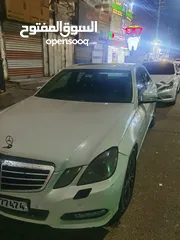  3 سيارة مارسيدس E 350