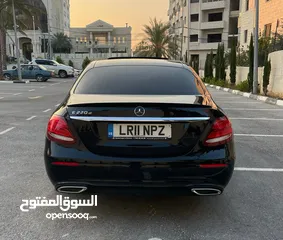  3 Mercedes benz E220 D