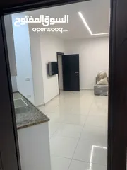  4 مكتب مميز جدا