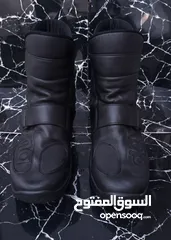  17 احذيه   وخوذ واكسسوارات دراجات