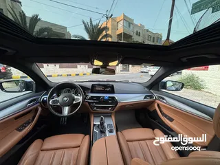  19 BMW 530e 2019 M sport package  Bought from dealership abo Khader 1 owner  Fully loaded 7 Jayed