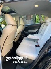 14 تيوتا رافور هايبرد 2023 xle لون اسود ملوكي جمرك اليوم اعلى صنف