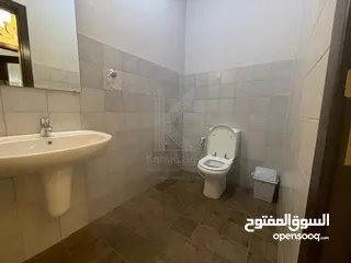  6 شقة  فاخرة للبيع في عبدون