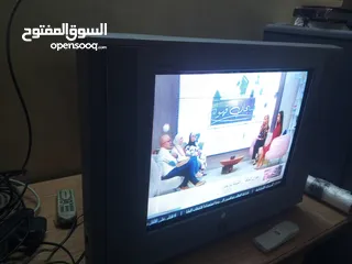  1 تلفزيون LG بحالة جيدة بسعر 7 دينار