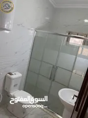  7 شقة مميزة للبيع في الجاردنز طابق اول 150م تشطيب سوبر ديلوكس