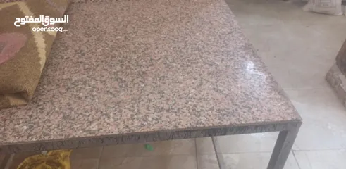  4 للبيع مستعمل نظيف