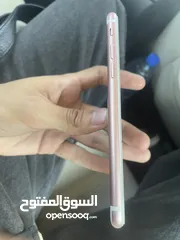  1 ايفون 7 مغير بطارية نسبة 93 بحالة ممتازة