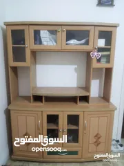  1 خزانه خشب بوفيه قطعتين بحاله ممتازه