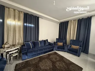  9 اثاث للبيع
