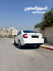  4 سكودا رابيد 2016