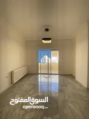  11 شقة مميزة للبيع في الجاردنز - خلف بن العميد طابق ثالث 200م مع روف 100م بسعر مغري