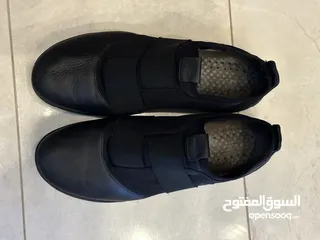  2 حذاء جيوكس للبيع