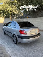  2 Kia 2007  اوتماتيك  ماتور 1400 اصل برايفت