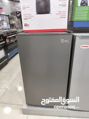  1 عرض نااار على ثلاجة مكتب ام اي سي مني بار 90 لتر