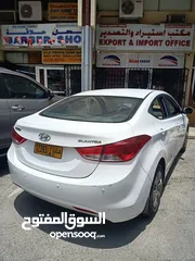  4 Hyundai Elantra 2013