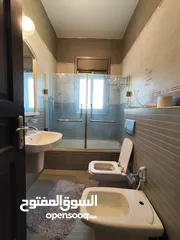  4 شقة كلاسيكية مفروشة للإيجار في عين مصباح قرب الاذاعه والتلفزيون