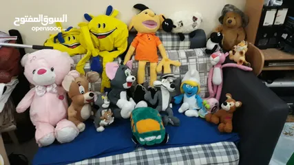  1 Toys arays very clean in very good condition only by WhatsApp in Description