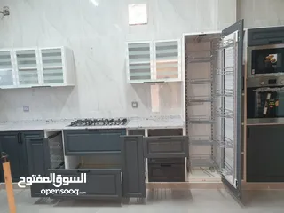  8 kitchen cabinets