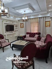  26 الدوار السابع شقه 2 نوم عماره جديده VIP  للعائلات فقط موقع مميز  يومي اسبوعي