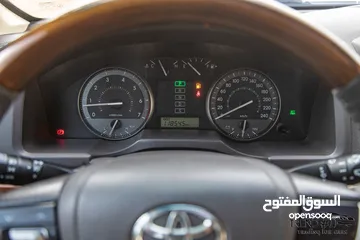  8 Toyota Land Cruiser Gx-r 2017   السيارة بحالة الوكالة و قطعت مسافة 118,000 كم فقط