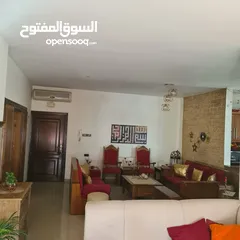  10 شقة في عمارة عائلية للبيع في إسكان الضباط مرج الحمام. شارع جانبي هادئ