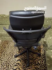  1 كرسي مكتب متحرك