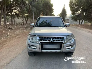  19 موستابيشن جيب للبيع