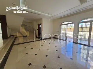  5 فيلا للبيع في اجمل مناطق عبدون، مساحة بناء 1800م