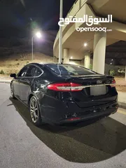  12 سيارة فورد فيوجن سبورت بكج للبيع