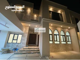  1 Stunning 5 BR spacious villa for sale at an amazing price Ref: 441S