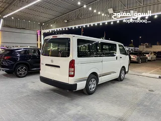  5 Toyota Hiace 2023 NEW 14 seats