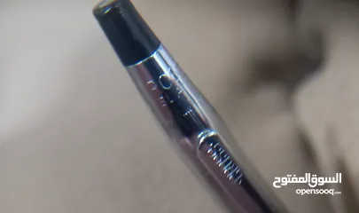  2 .  ..  CROSS  ..  .   .  .      . بحالة الجديد . مستعمل قليل جددددداً .. وسعره رخيص