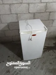  13 ثلاجه مكتب صغيره بحاله الوكاله