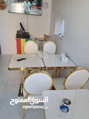  7 مطعم للبيع عجمان