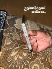  4 تلفون سامسونج جالكسي s24الترا كوبي للبيع بسعر مغري جداً جهاز وكاله بسعر 110 والله يبارك لصاحب
