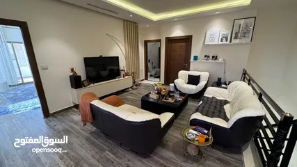  8 شقة غير مفروشة للإيجار ( Property 40972 ) سنوي فقط