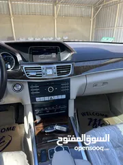  14 Mercedes E350 American 2016 Excellent condition Full option without Accident