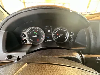  15 تويوتا لاند كروزر VXR 2016