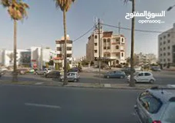  2 مكتب للايجار أو للبيع في مجمع الكندي الطبي مقابل المستشفى الاستشاري