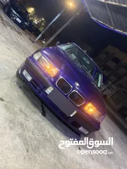  11 BMW وطواط 318
