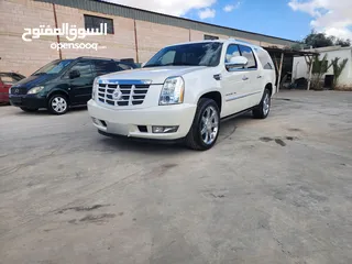  1 كاش أو اقساط من المالك كاديلاك اسكاليد 2011 VIP PLATINUM XL مميزه جدا 6.2cc