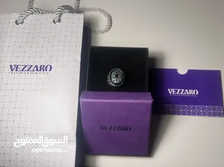  1 خاتم فضة عيار925 ماركة VEZZARO بيضاوي زمرد اونكس ماركزيت نسخه واحدة في العالم