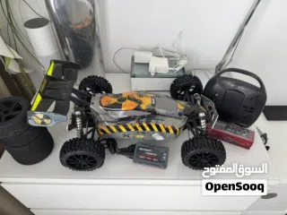  1 RC Buggy Set – Ready to Run – Incl. Battery, Charger & Futaba Remote