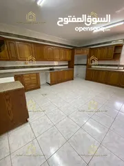  2 فيلا للايجار .. يوجد خيارات اخرى Villa for rent.. other options available / V152