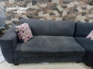  1 طقم كنب مستعمل بحاله جيده